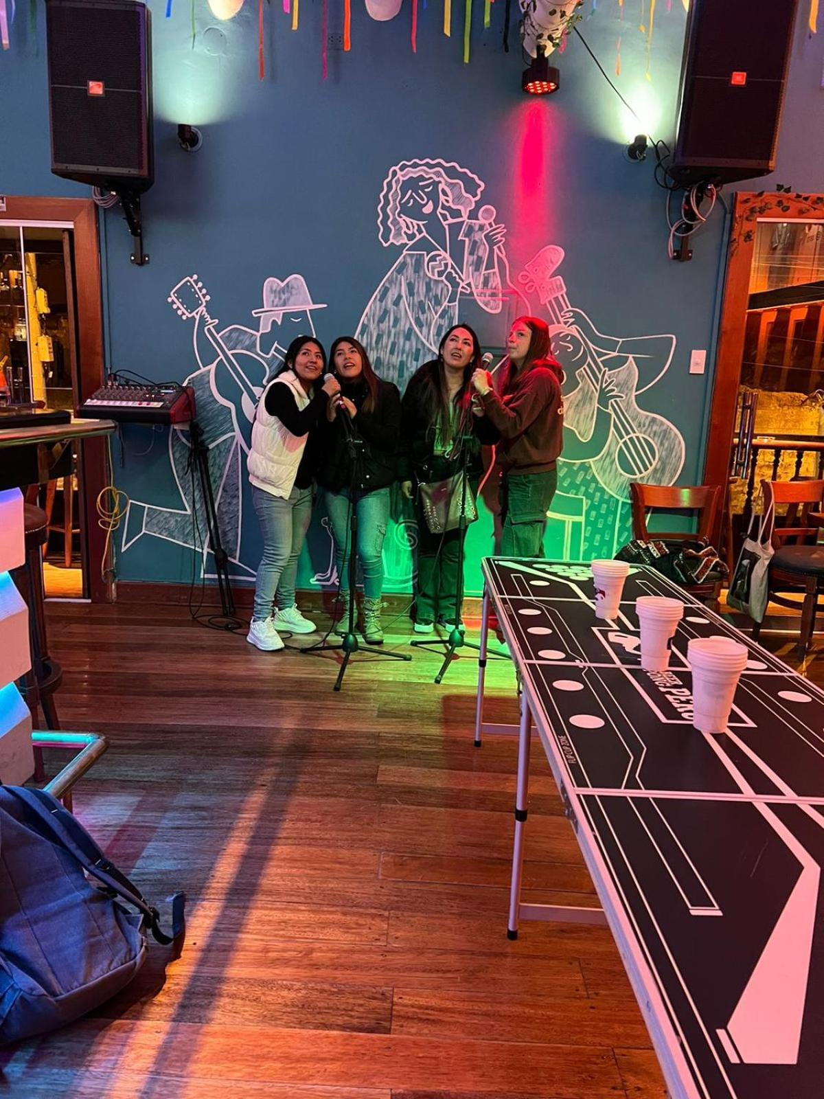 Magar Bar Ostello *